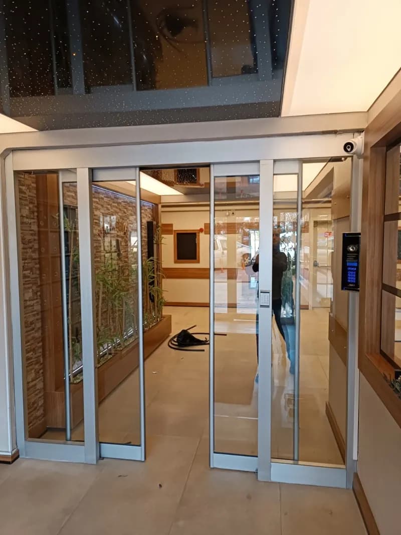 Fotoselli Kapılar uygulaması 1